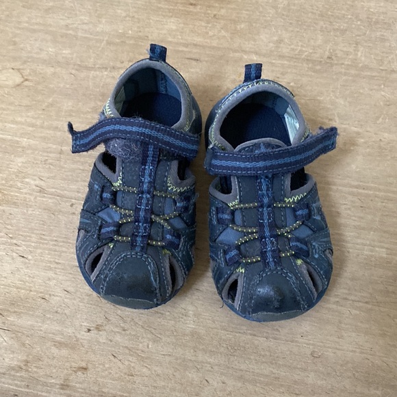 Merrill sandals - Picture 2 of 2